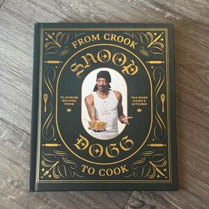 From Crook to Cook Cookbook - Green and Gold